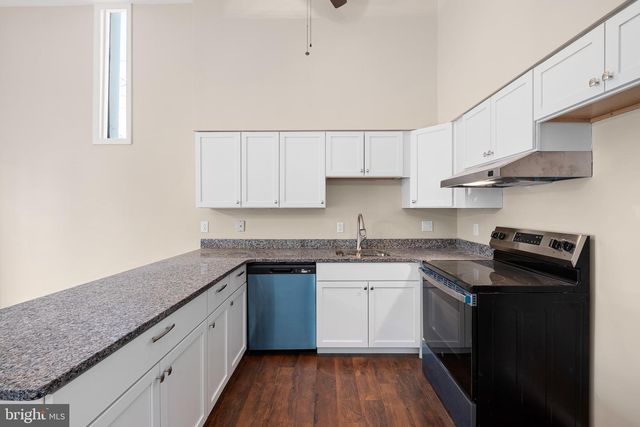 1301 SHALLCROSS AVE, Wilmington, DE 19806