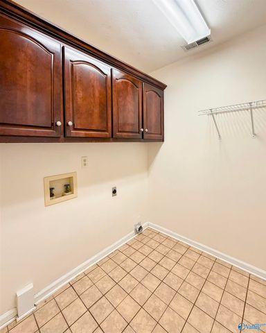 3314 Loggers Place, Decatur, AL 35603