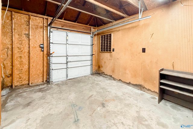 3314 Loggers Place, Decatur, AL 35603