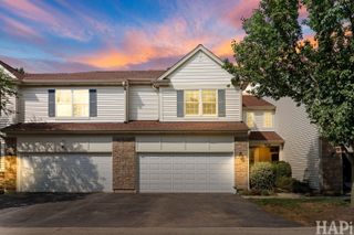 567 Shakespeare Drive, Grayslake, IL 60030