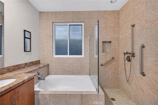 1827 Amalfi, Encinitas, CA 92024