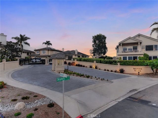 1827 Amalfi, Encinitas, CA 92024