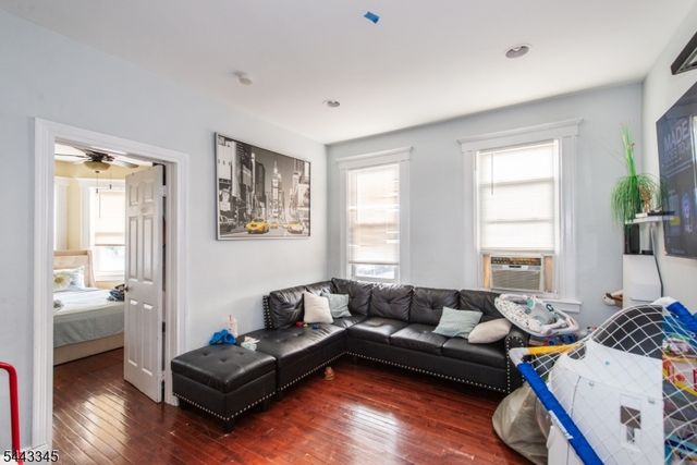 1730 41St St, North Bergen Twp., NJ 07047