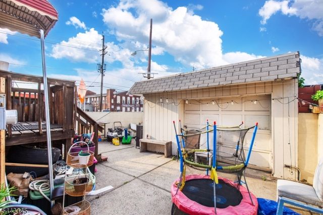1730 41St St, North Bergen Twp., NJ 07047