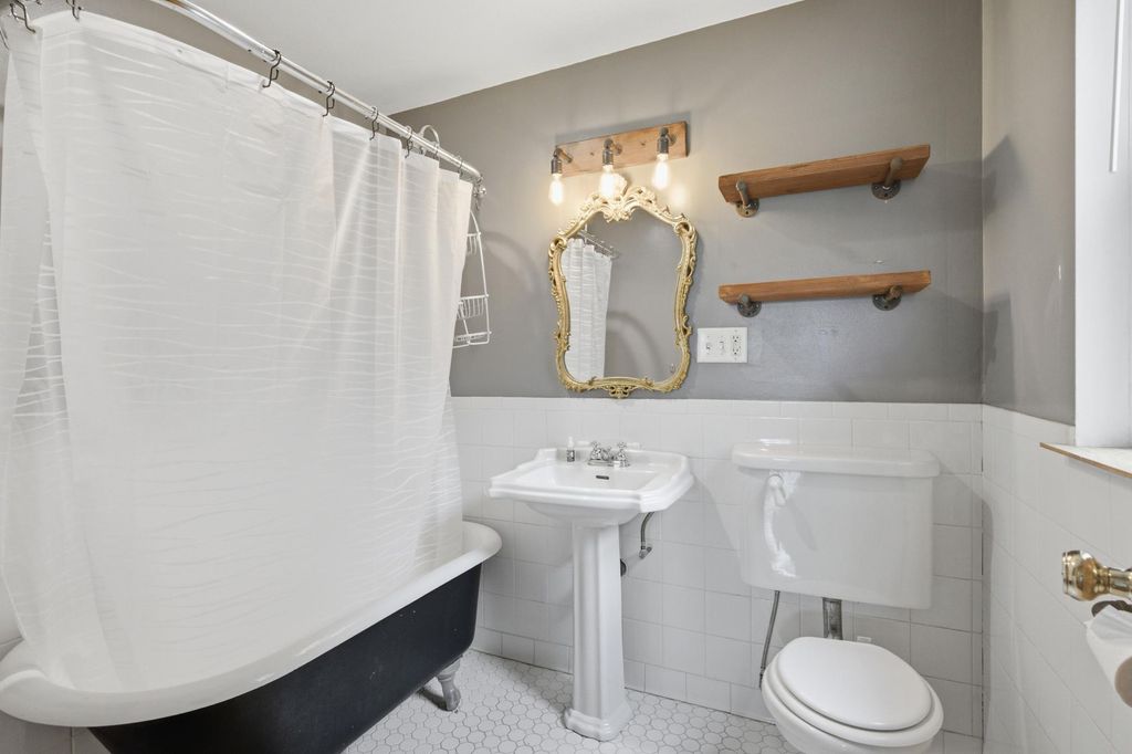 1472 Concordia Avenue, Saint Paul, MN 55104 — photo 5