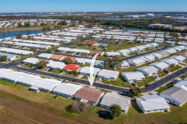 9026 37TH STREET N 6, Pinellas Park, FL 33782