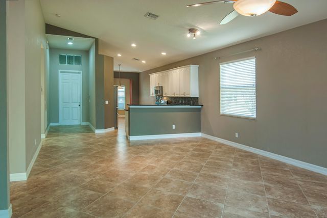 5534 57th Way, Vero Beach, FL 32967