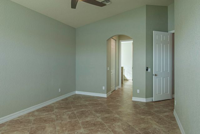 5534 57th Way, Vero Beach, FL 32967