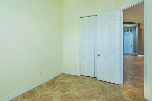 5534 57th Way, Vero Beach, FL 32967