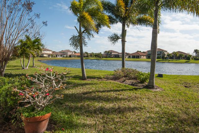 5534 57th Way, Vero Beach, FL 32967