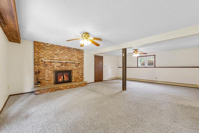 1270 Aldrich Way, Faribault, MN 55021