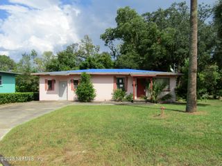 7143 RHODE ISLAND Drive E, Jacksonville, FL 32209