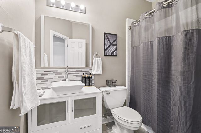 231 Sunset Hills Drive, Norcross, GA 30071