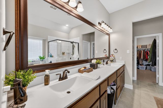 12520 Eagles Bluff, Godley, TX 76044