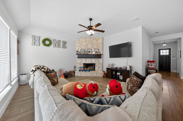 12520 Eagles Bluff, Godley, TX 76044