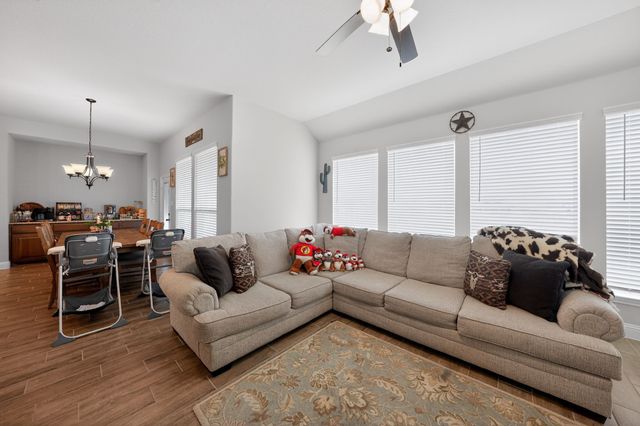 12520 Eagles Bluff, Godley, TX 76044