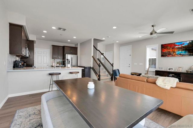 8610 Sage Shadow Dr, Lakeside, CA 92040