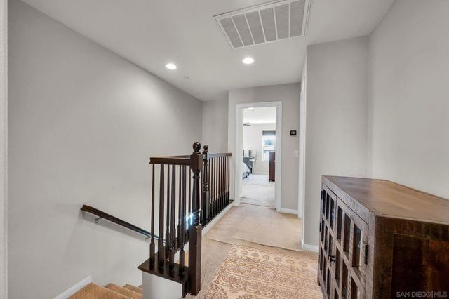 8610 Sage Shadow Dr, Lakeside, CA 92040