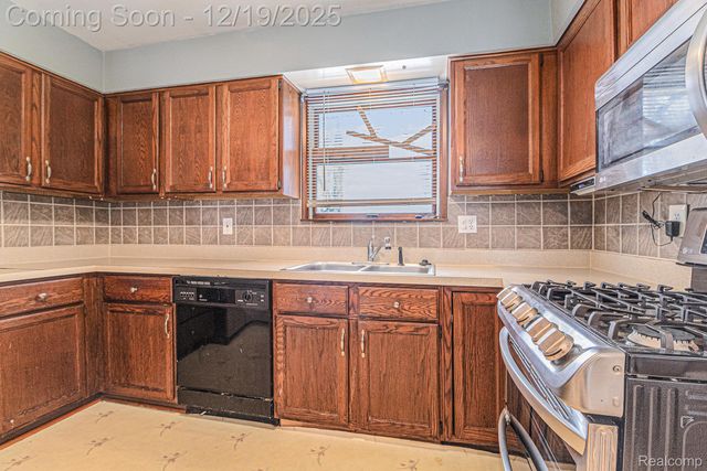 6191 Rawsonville Road, Van Buren Charter Township, MI 48111