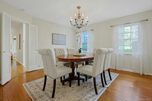 156 Rock Creek Lane, Scarsdale, NY 10583