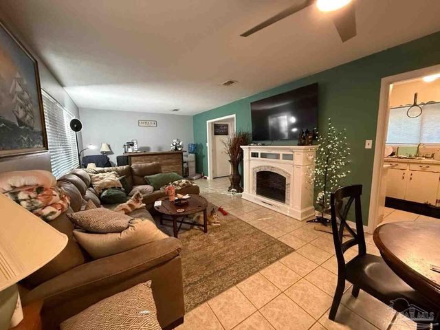 441 Shiloh Dr, Pensacola, FL 32503