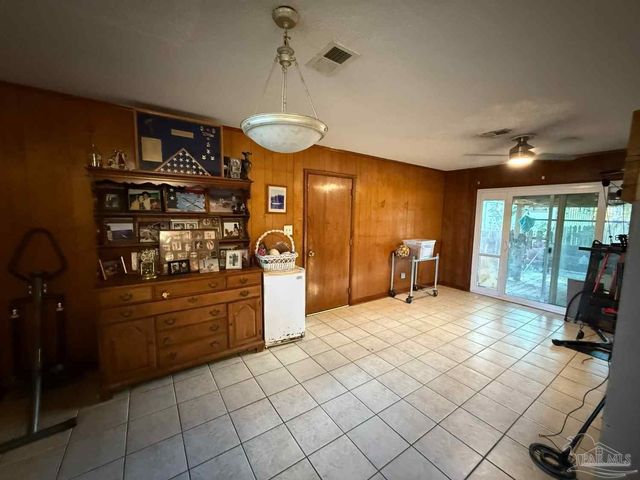 441 Shiloh Dr, Pensacola, FL 32503