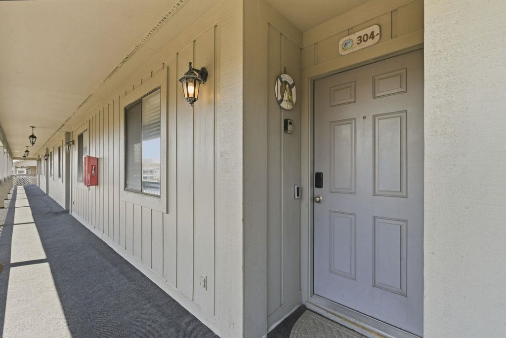 204 Maison Dr Apt N304, Myrtle Beach, SC 29572