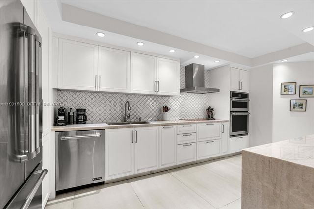 9801 Collins Ave 5R, Bal Harbour, FL 33154