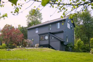 153 Near Road, Red Hook, NY 12571