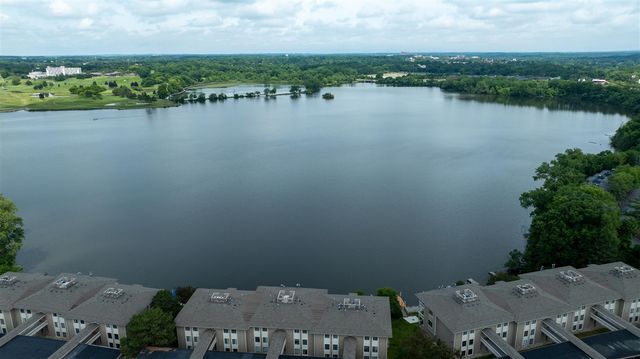 873 Cliffs Drive 105, Ypsilanti, MI 48198