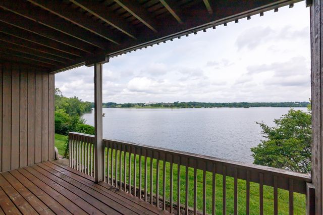 873 Cliffs Drive 105, Ypsilanti, MI 48198