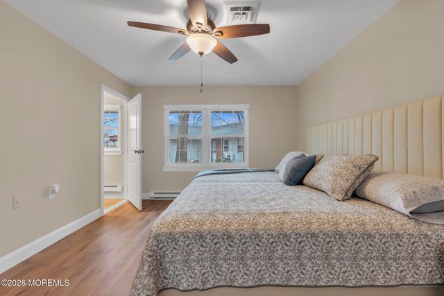 598B Lake Point Drive, Lakewood, NJ 08701