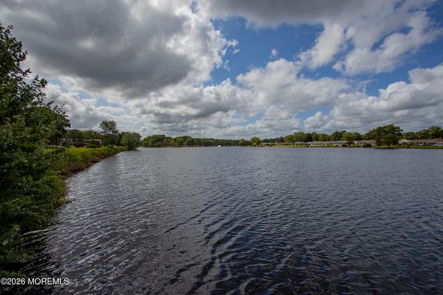 598B Lake Point Drive, Lakewood, NJ 08701