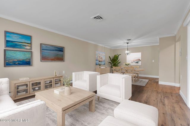 598B Lake Point Drive, Lakewood, NJ 08701