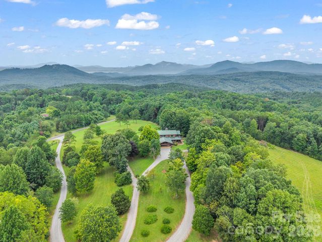 1054 Rainbow Rapids Road, Rutherfordton, NC 28139