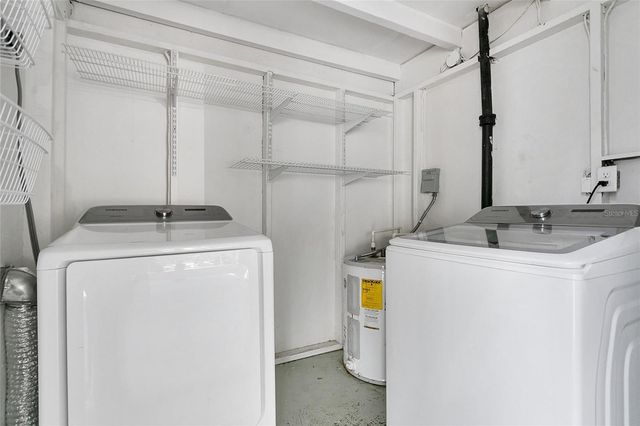 2105 S PALMETTO AVENUE, Sanford, FL 32771