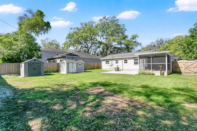 2105 S PALMETTO AVENUE, Sanford, FL 32771