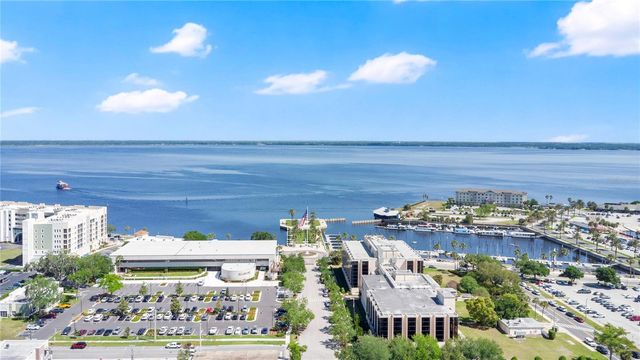 2105 S PALMETTO AVENUE, Sanford, FL 32771