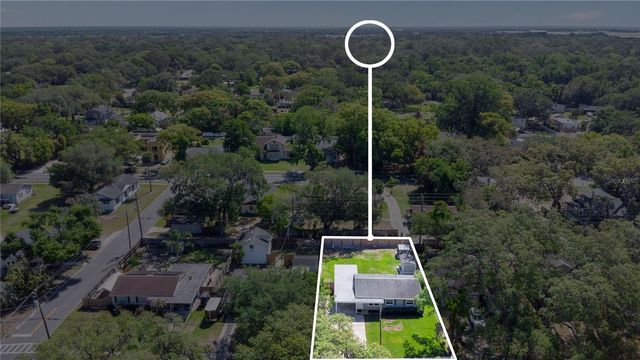 2105 S PALMETTO AVENUE, Sanford, FL 32771