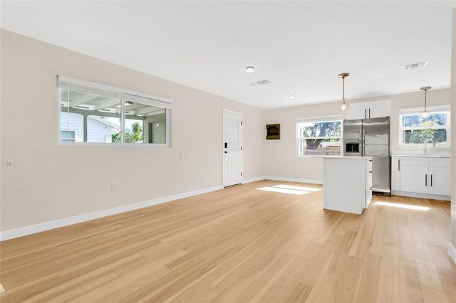 2105 S PALMETTO AVENUE, Sanford, FL 32771