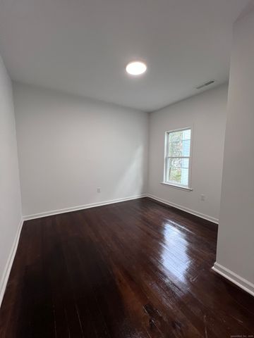 36 Vermont Street 2 Floor, Waterbury, CT 06704