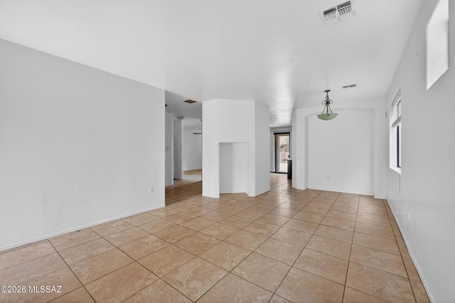 451 E Placita Costana, Sahuarita, AZ 85629