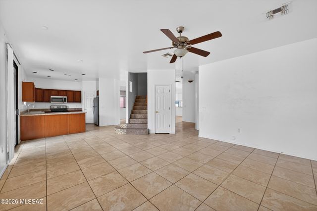 451 E Placita Costana, Sahuarita, AZ 85629
