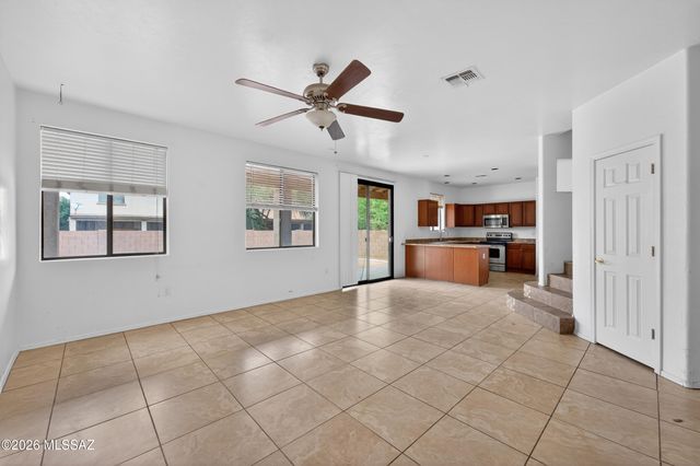 451 E Placita Costana, Sahuarita, AZ 85629