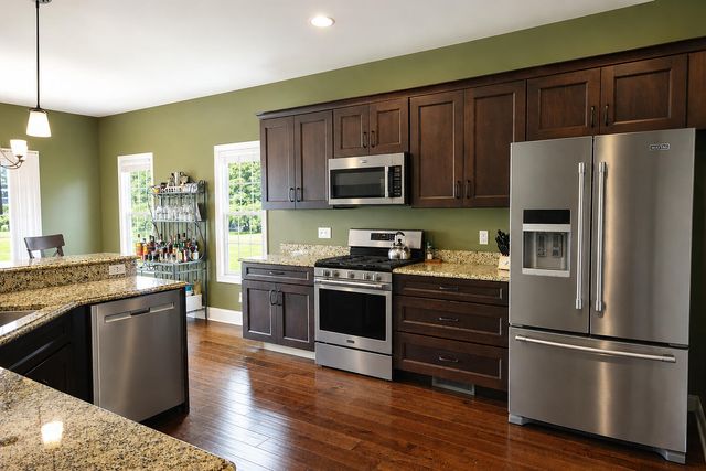 14231 Onyx Way, Dyer, IN 46311