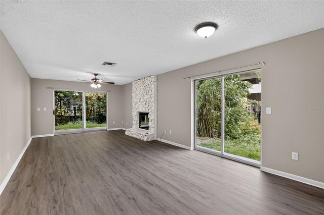 26430 SLEEPY HOLLOW STREET, Mount Plymouth, FL 32776