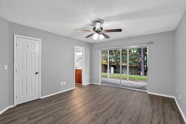 26430 SLEEPY HOLLOW STREET, Mount Plymouth, FL 32776