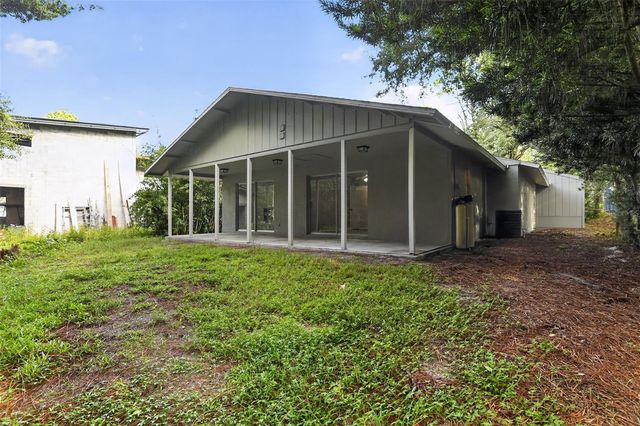 26430 SLEEPY HOLLOW STREET, Mount Plymouth, FL 32776