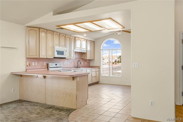 2336 Shadow Canyon Drive, Bullhead City, AZ 86442