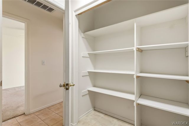 2336 Shadow Canyon Drive, Bullhead City, AZ 86442